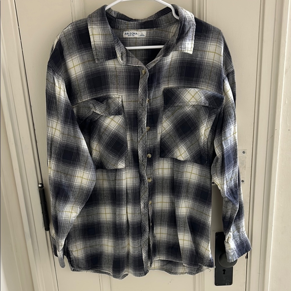 Arizona Jean Company Black and White Plaid Shirt